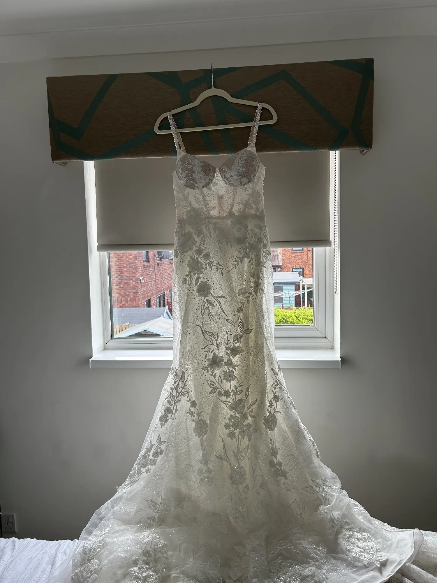 Aangepaste 2026 witte elegante fishtail rok bruiloft kant stickers riem decoratie vestido de novia geschikt voor bruiloft