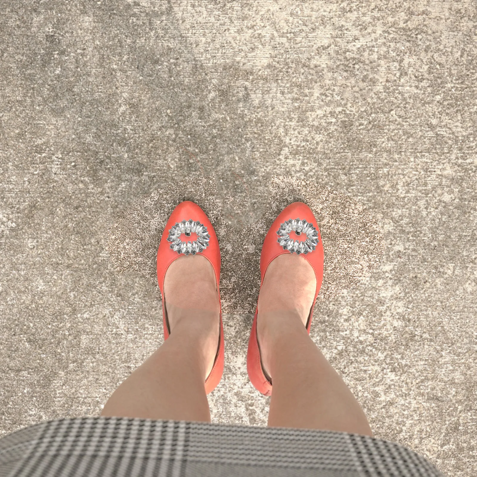 

4Pcs Rhinestone Shoe Clips Elegant Flower Buckles Sparkly High Heel Decorations for Wedding Party Evening Shoes