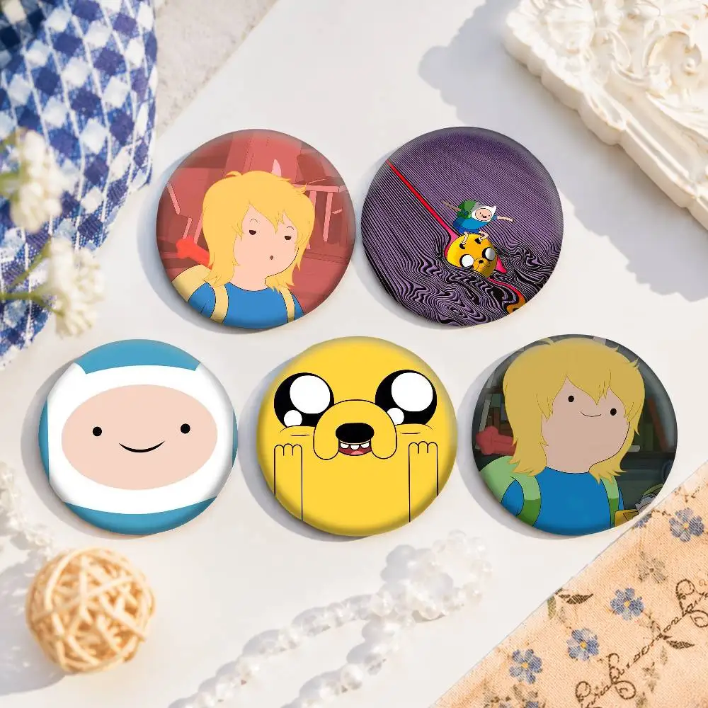 A-Adventure Time Round Snap-in Brooches Rock Band Lapel Pins Badges Fan Collection Accessories Jewelry Handmade Gifts