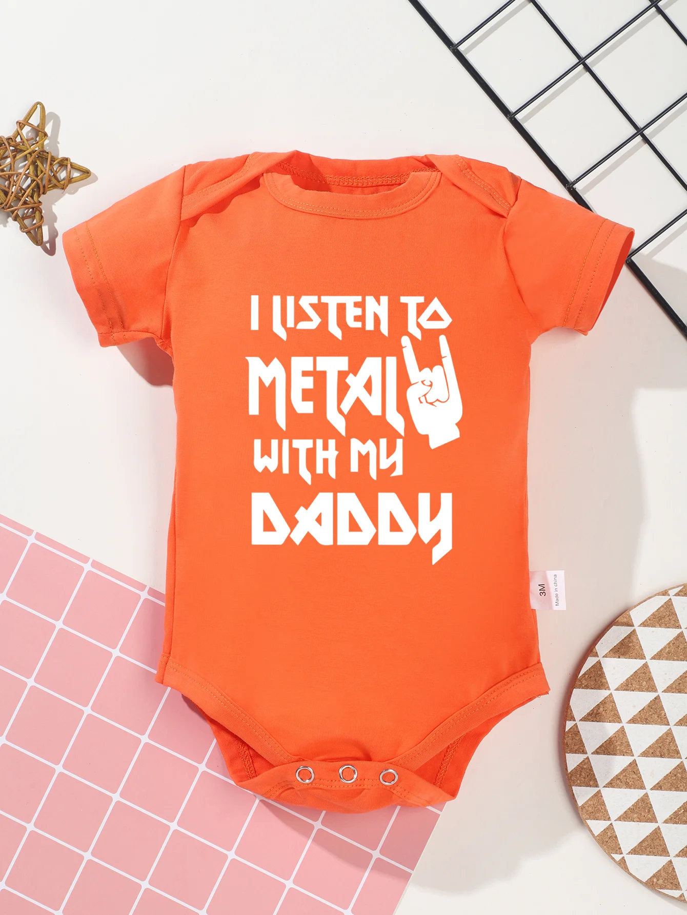 I Listen To Metal with My Daddy Print 0-24M Bodysuit New Style Jumpsuit Baby Boy Girl Clothes Romper Infant Cool Toddler Newborn