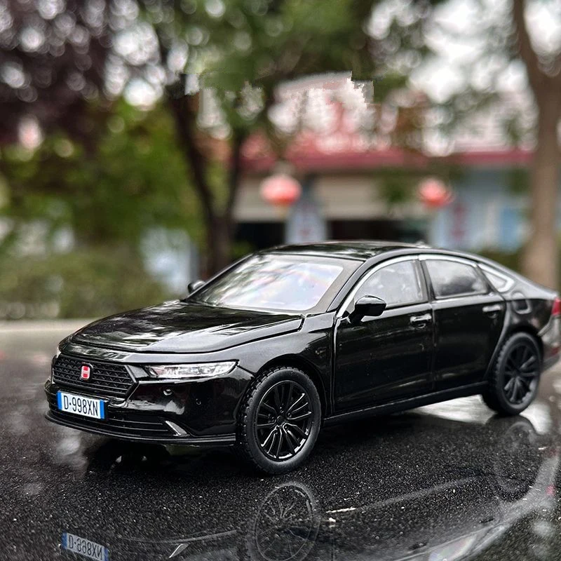 1:32 HONDA Accord Alloy Car Model Diecast Metal Vehicles Car Model High Simulation Sound and Light Collection Childrens Toy Gift