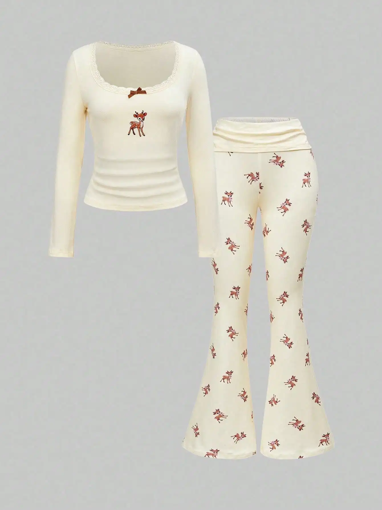 

Кремовый топ с длинными рукавами, кружевной отделкой и вышитым мотивом олененка, а также комплект с расклешенными брюками в тон.