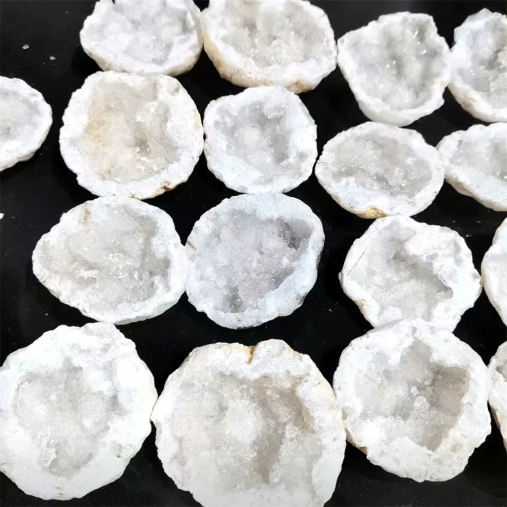Natural And Beautiful Agate Geode Bedroom Office Decoration Decoration Aromatherapy Stone Diffuser Stone Crystal Decoration