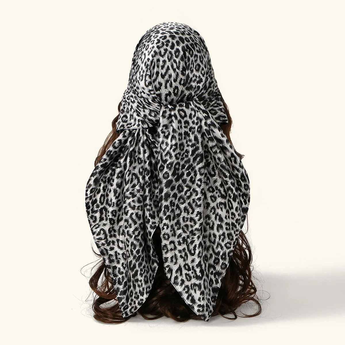 

90*90 см шелковый квадратный шарф с леопардовым принтом, женский мягкий атласный ободок для волос, шейный платок, офисный хиджаб, повязка на голову, шаль, платок, подарок