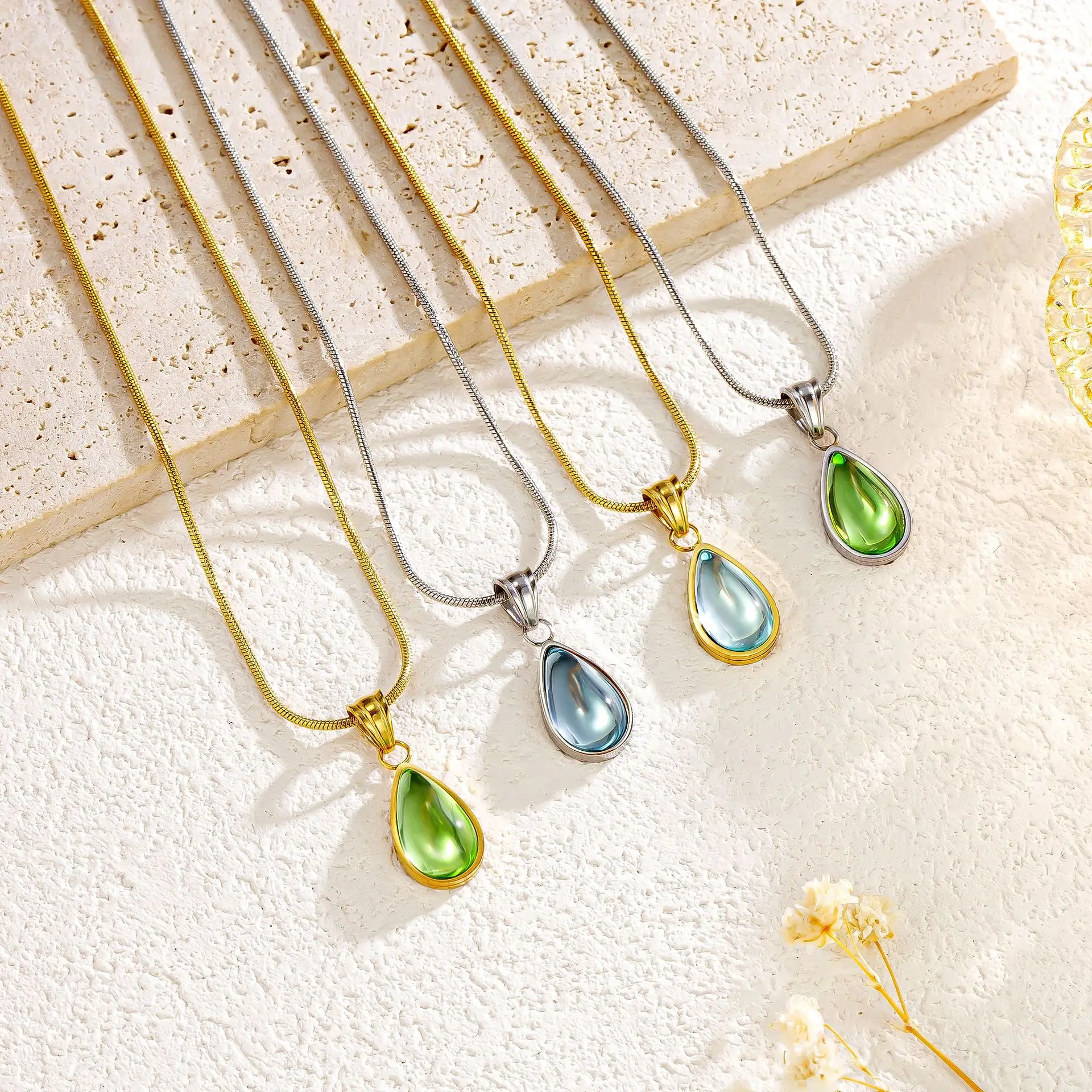 Stainless Steel Dainty Minimalist Water Drop Zircon Charm Anti Tarnish Chain Droplet Clear Cz Stone Necklace for Women Jewelry