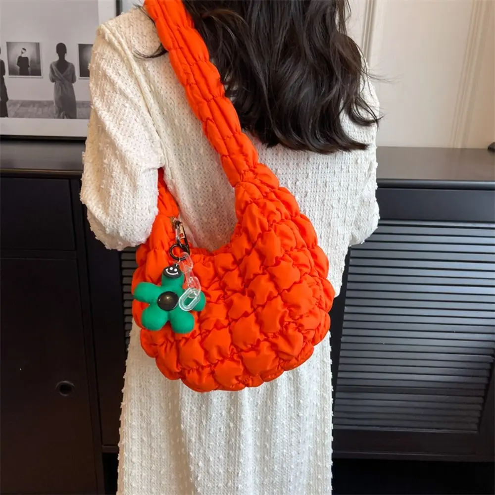 Quilted Padded Crossbody Bag for Women Pleated Bubbles Cloud Shoulder Bags Large Ruched Bucket Tote Bag for Women Handbags 2024