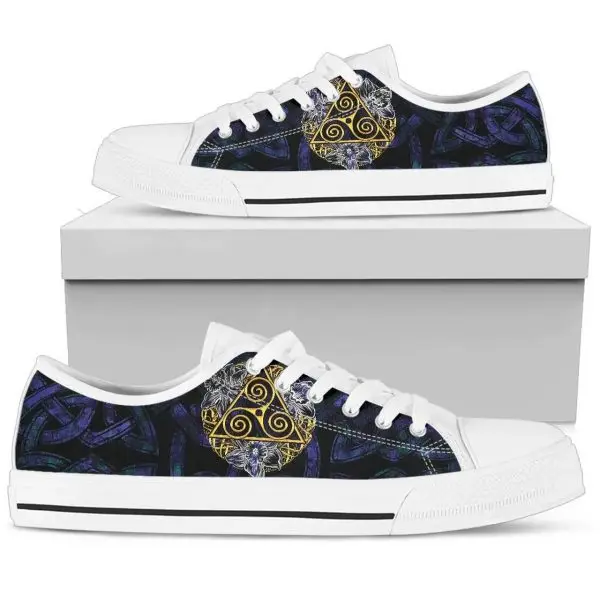 Celtic Triskelion with Daffodil Flowers Irish St Patrick’s Day Man Woman Quality Low Top Canvas Shoes Fashion Casual Board Shoes