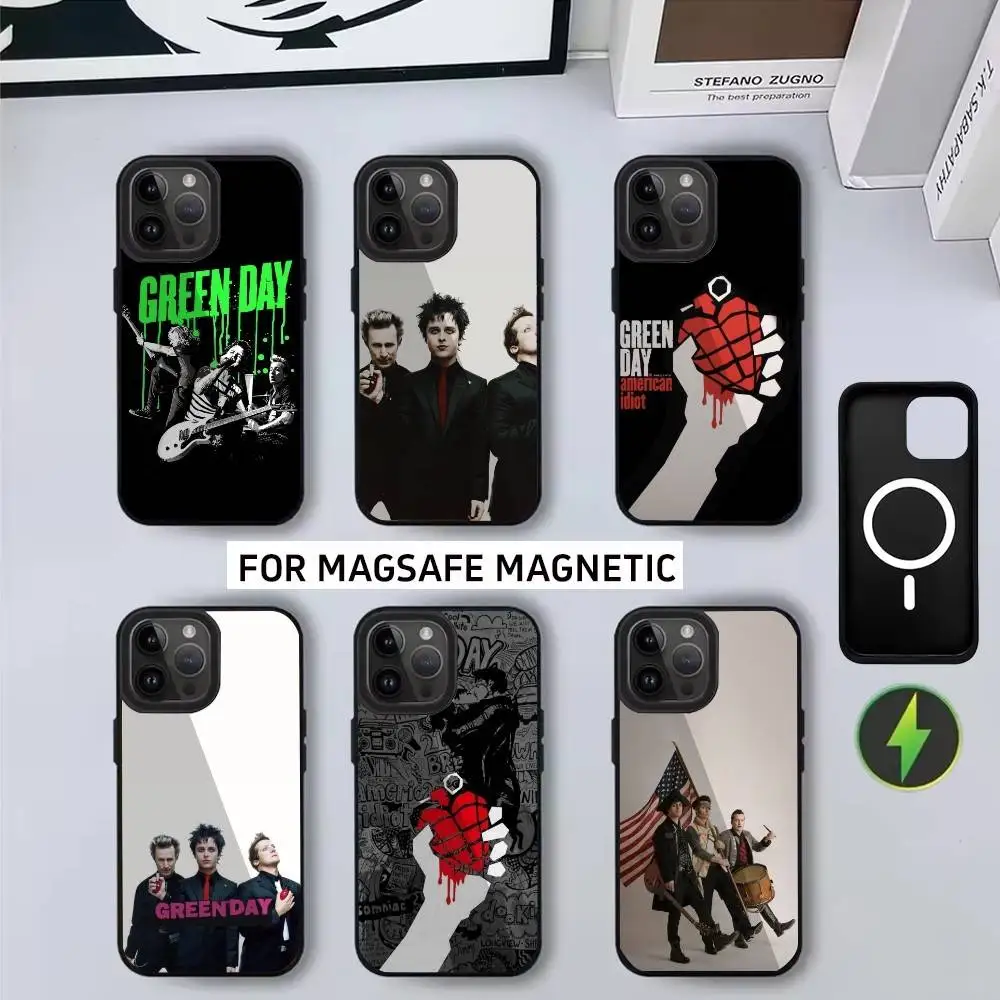 

G-Green Day Band Heart Grenade Phone Case For iPhone17,16,15,14,13,12,11 Plus,Pro Magnetic For Magsafe Wireless Charging