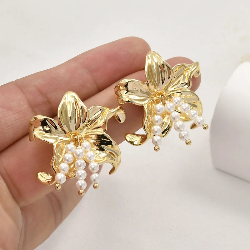 Copper-plated 14k Gold Color Pearl Flower Stud Earrings DIY Handmade Ear Jewelry Temperament Earrings Accessories Material