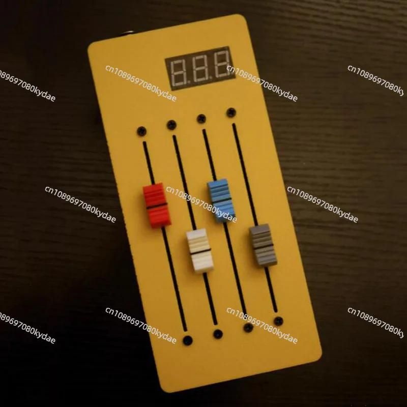 4-Track Long Fader MIDI Controller for DAW - Digital Display CC Controller
