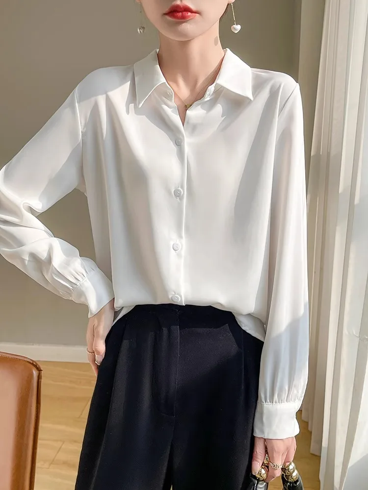 ربيع 2025 المرأة طويلة Sve الحرير السلس الحرير الجليد الحماية من الشمس ملابس خارجية وصول جديد المحملة جديد خلات الساتان irt