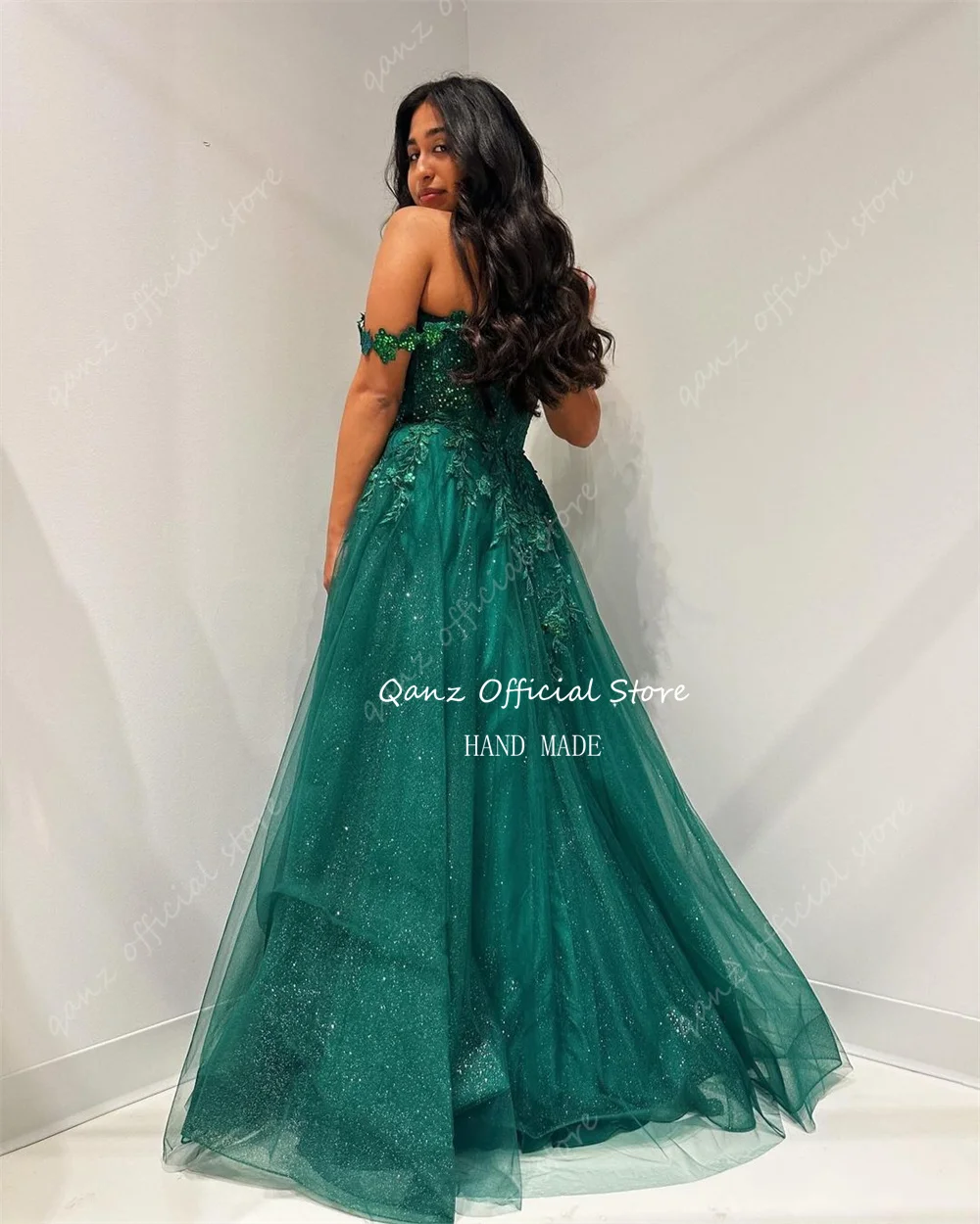 Qanz Emerald Green Formal Occasion Sparkle Appliques Lace Off Shoulder Evening Dresses A Line Slit Bridal Maids Dress Customized