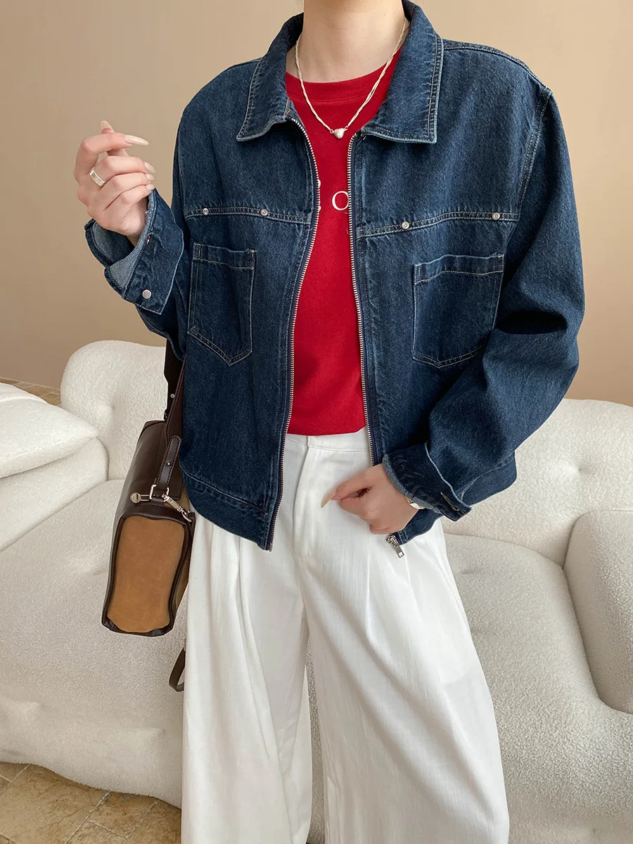 

American retro double pocket zipper lapel loose washed denim jacket