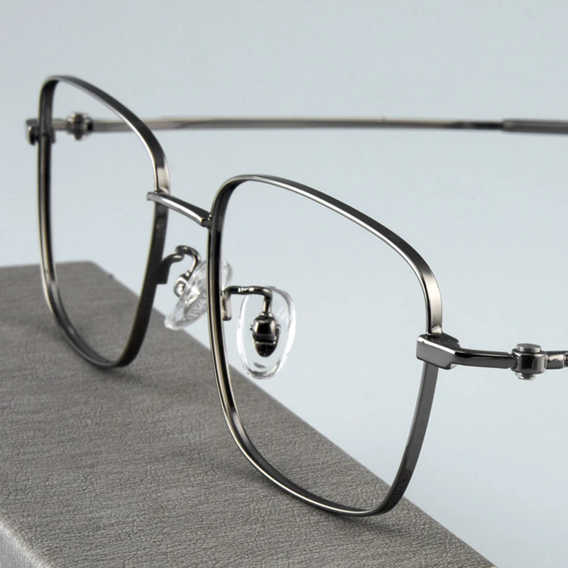 New Arrival Business Casual Men's Gold-Threaded Glasses Frame Ultra-Lightweight Titanium Eyeglasses Retro-Chic Full-Rim Eyewear