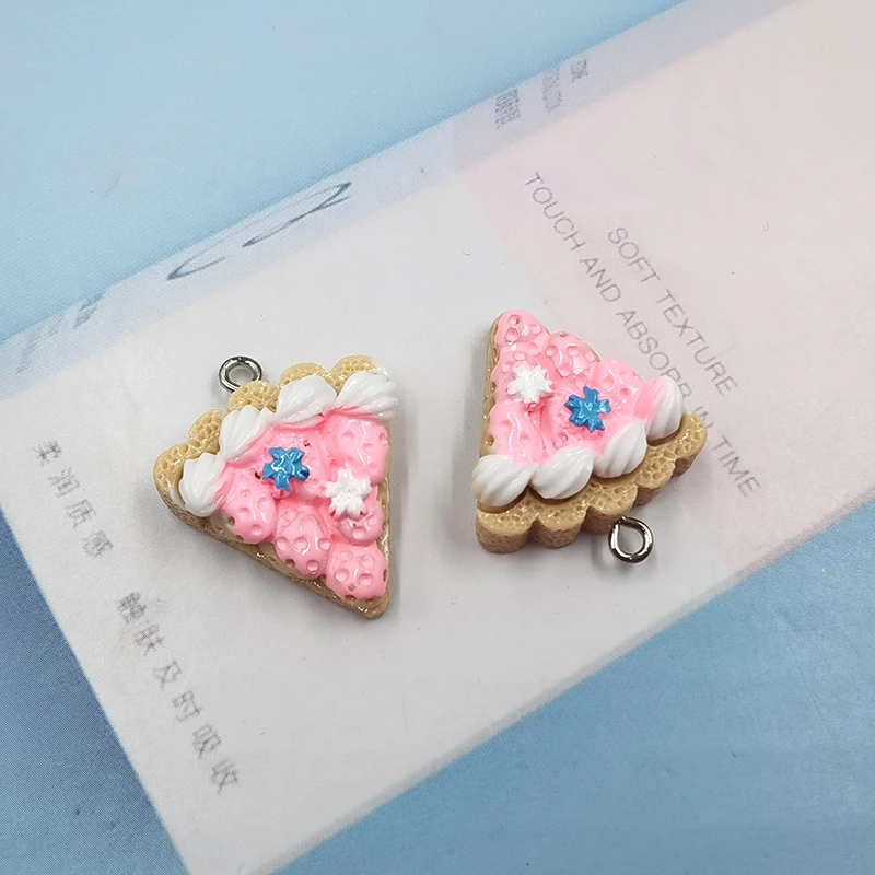 10pcs Kawaii Simulated Food Sandwich Charms Pendant For Jewlery Making Findings Resin Pink Strawberry Cake Floating Charm C932