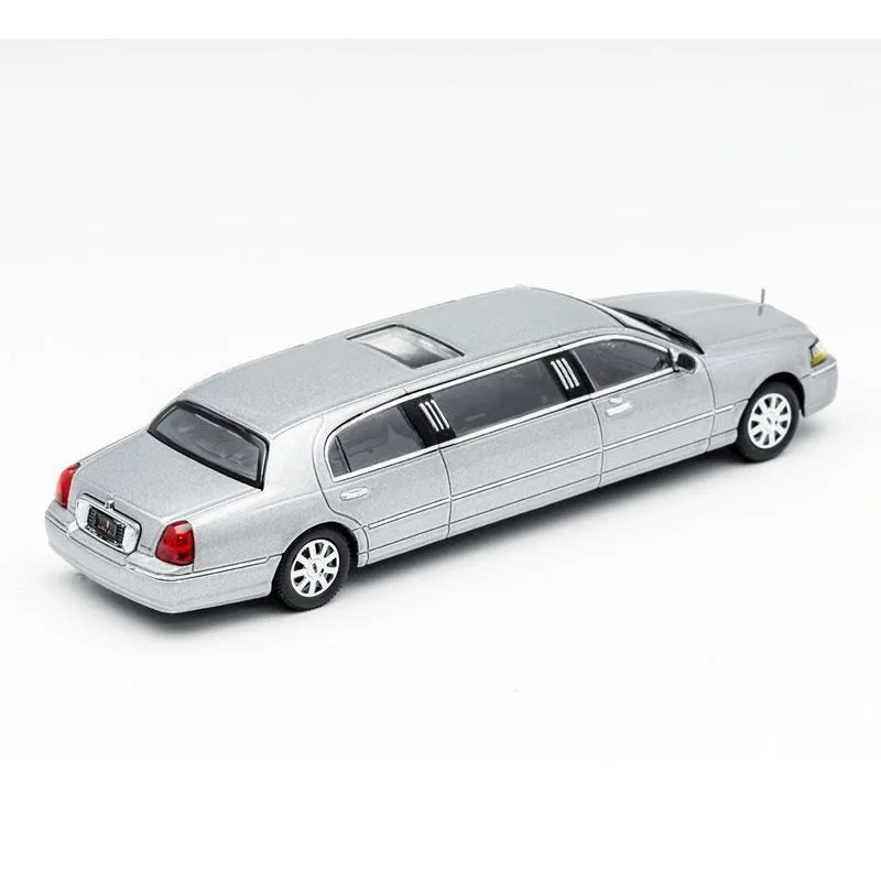 Diecast 1/64 Scale Model Car Lincoln City Alloy Car Model Super Large Limousine Play Vehicles Toys for Boys Original Box