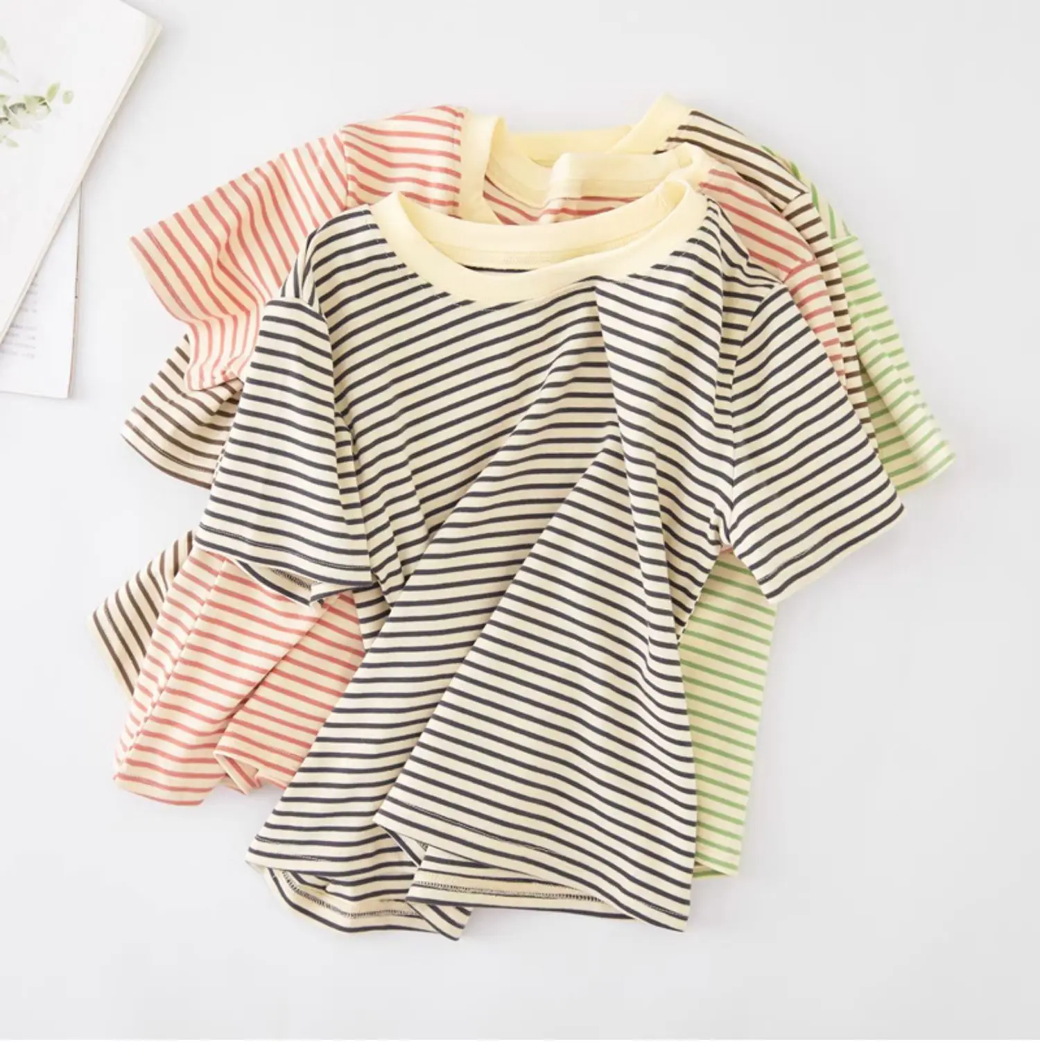 المرأة الجديدة تنوعا قصيرة مخطط قصيرة الأكمام تي شيرت الصيف الكورية عادية نصف كم تي شيرت Spicl فتاة نمط بلوزة مستديرة العنق #1