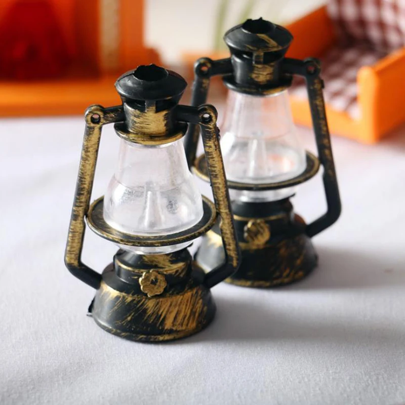 1PC Mini Furniture Miniature Toys 1:12 Dollhouse Retro Bronze Kerosene Lamp with LED Built In Children Baby Gift Toy