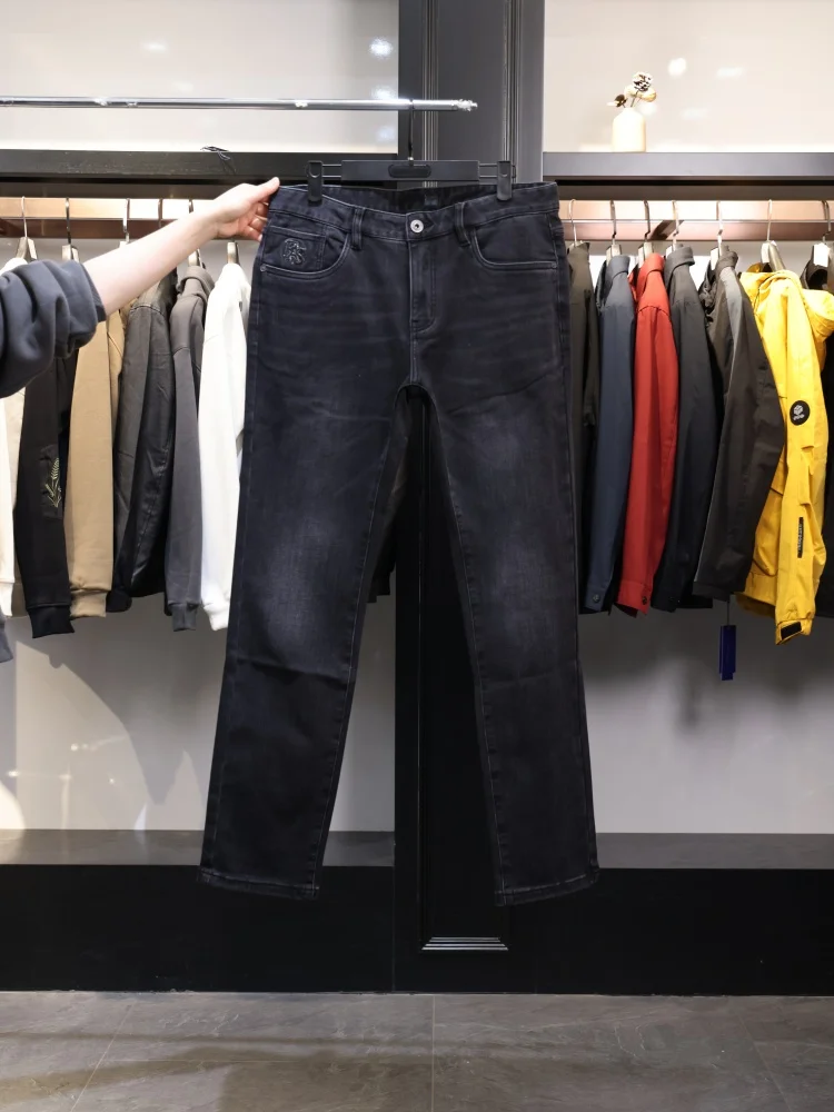 

Джинсы мужские Homesick 2025: Новинка, прямой крой, пять карманов, вышивка букв, классический фасон, повседневные, из хлопкового денима, немнущиеся, износостойкие.