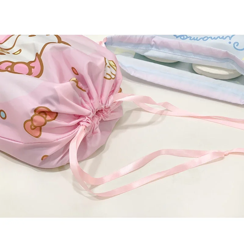 Sanrio Hello Kitty borsa portaoggetti con coulisse Cute Cartoon scarpe da viaggio pieghevoli borsa per vestiti borsa per Organizer impermeabile