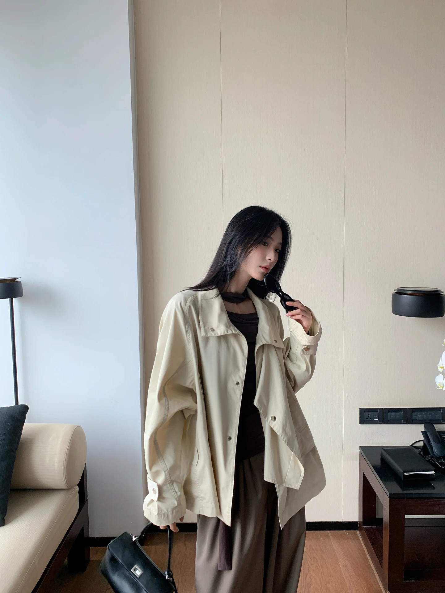 

Женская свободная куртка-ветровка SMBL RAIN, осенне-зимняя новинка, бежевая, для повседневной носки, из смесовой хлопковой ткани