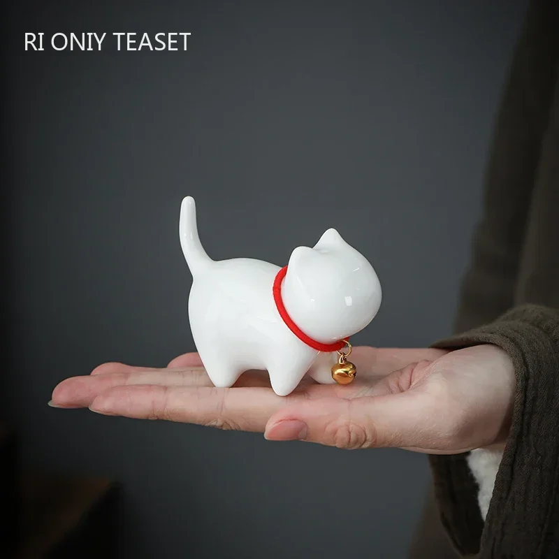 

Chinese Lovely Cat Ceramic Tea Pet Handmade White Porcelain Animal Statue Tea Figurine Decoration Tea Set Decors Accessorie