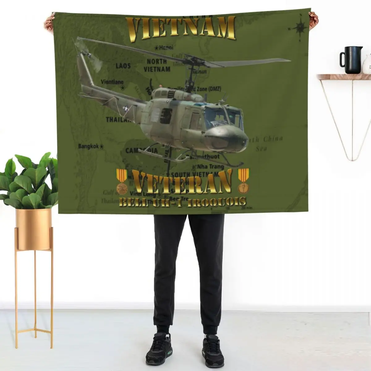 UH-1 Iroquois 'Huey' Vietnam Veteran Throw Blanket blankets ands for sofa Thins Flannels Decorative Beds Blankets