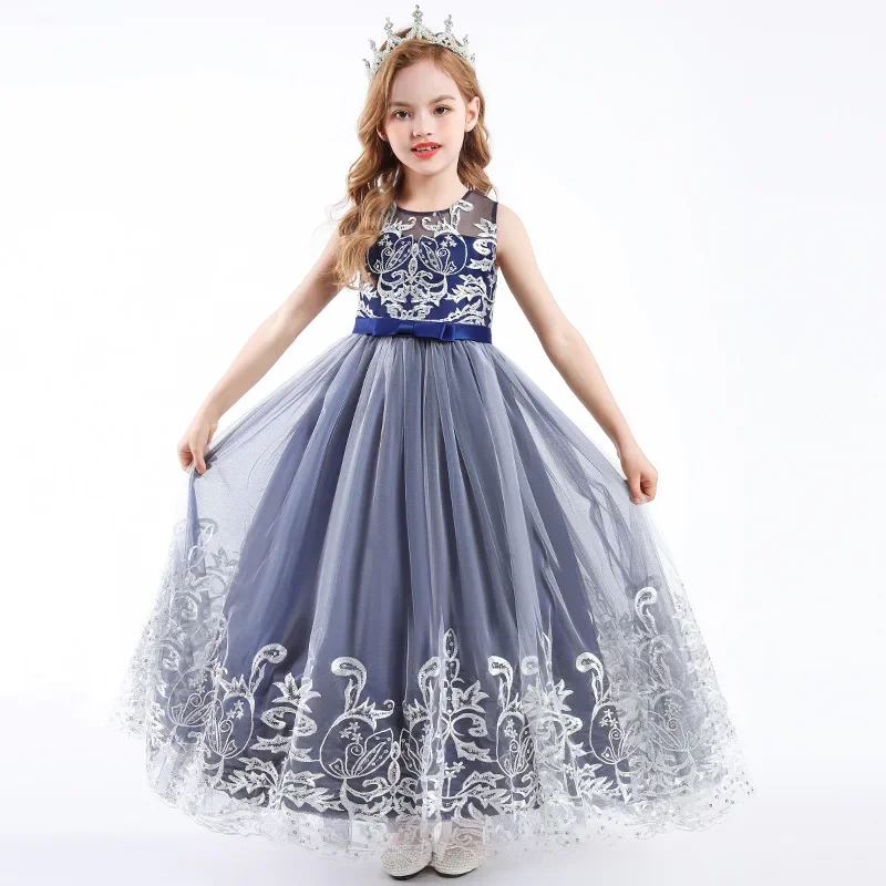 

2025Girls' Summer New Sleeveless Mesh Performance Embroidered Host Princess Dress