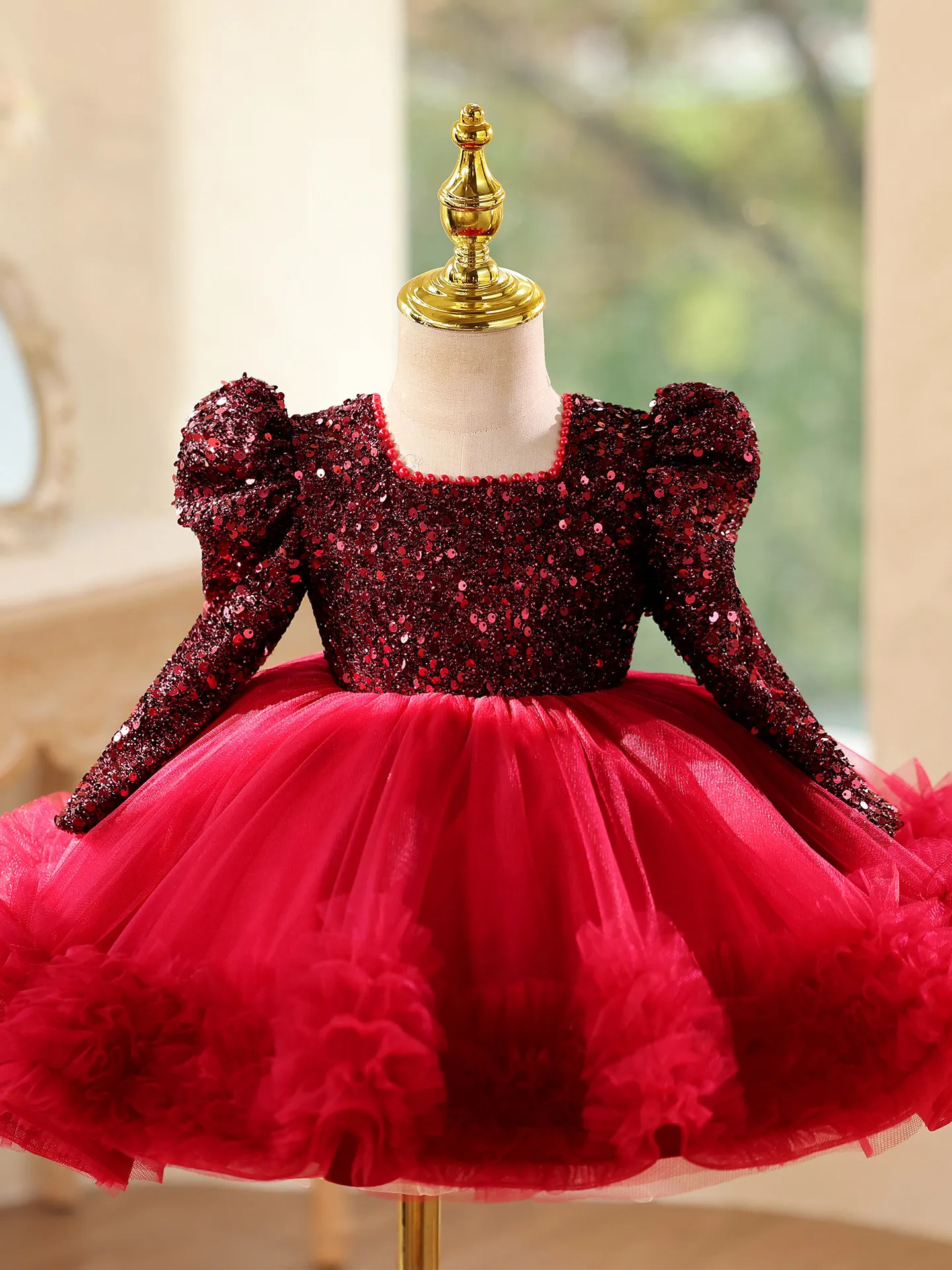 

Детское праздничное платье принцессы с пышными рукавами, большим бантом и шлейфом, украшенное красными пайетками, для девочек на первый Рождество и день рождения