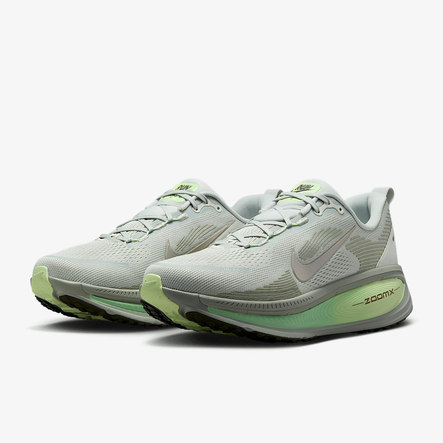 

Мужские дорожные кроссовки с мягкой сеткой Nike Genuine Vomero 18, HM6803-002