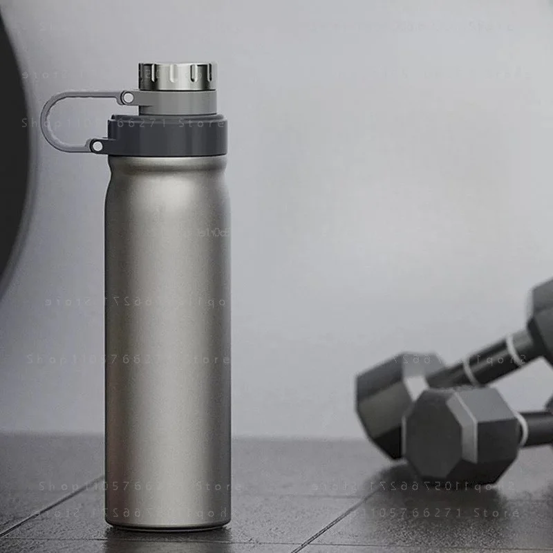 Pure Titanium Double-Wall Insulated Tumbler-Large Capacity Travel&Sports Water Bottle for Outdoor Activitie Large capacity 850ml