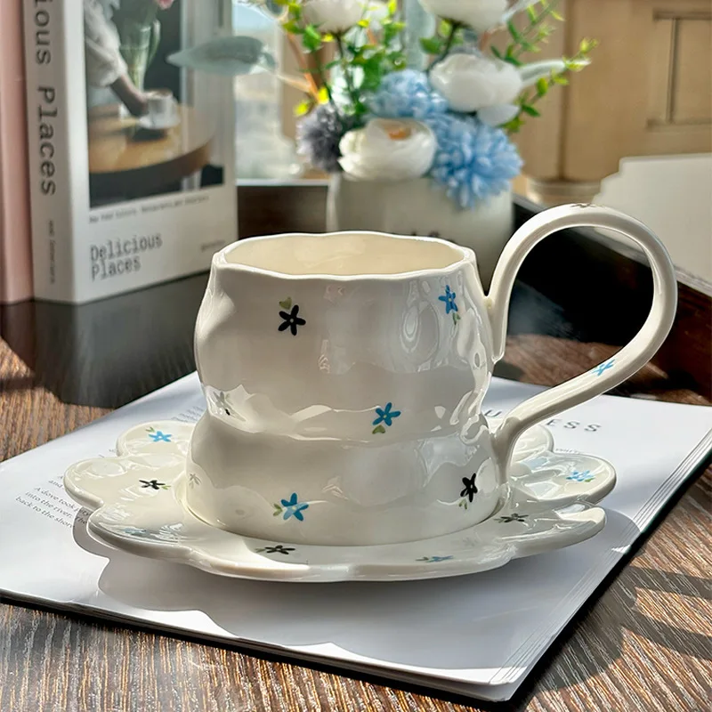 Hand pinch pattern hand painted flower ceramic cup retro niche coffee cup saucer set latte latte tea cup