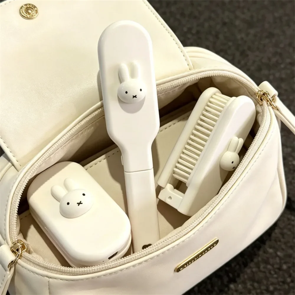 Miffy Faltbare Haarbürste Niedliches Kaninchen Tragbarer Antistatik-Kamm Kopfhautmassage Entwirrbürste Reise-Haarstyling-Werkzeug für Mädchen – Detail 5