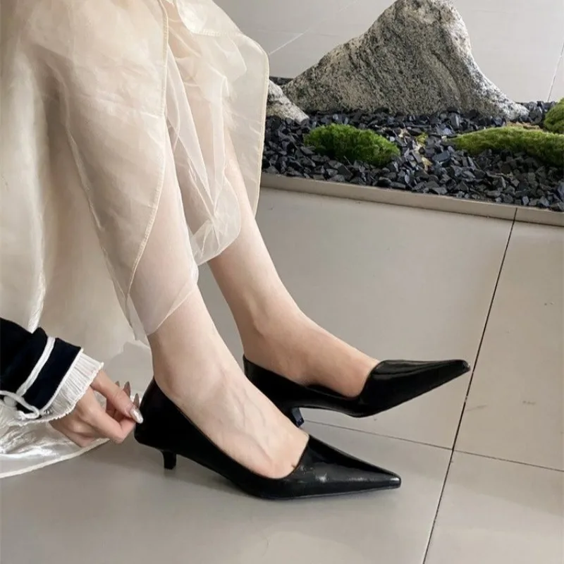 2024 New Women Low Kitten Heel Single Shoes,Fashion Low Heels,Out Slip on,35-39,Black,Gold,Silver, womens shoes gold heels