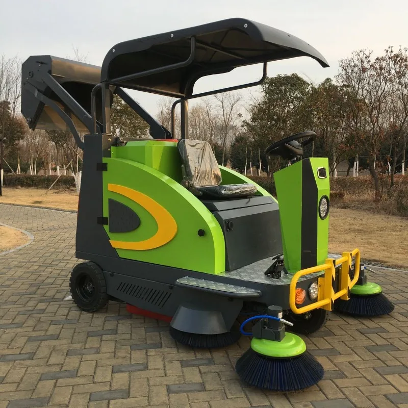 Factory direct sale Driving sweeper