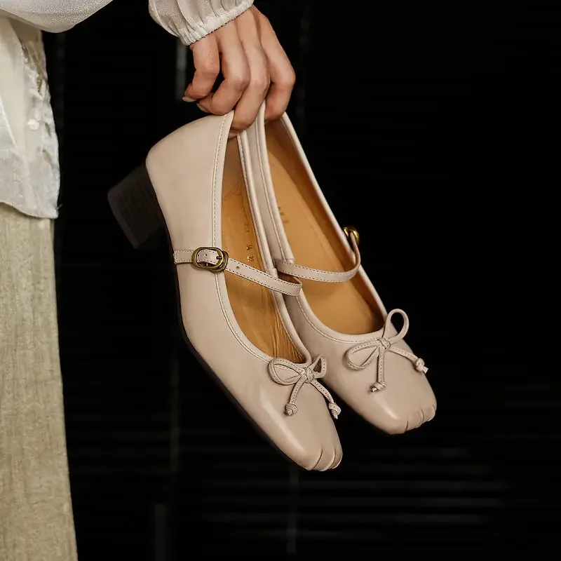 Retro Genuine Leather Mary Janes Women Square Toe Pleated Butterfly-knot Chunky Mid Heels Shoes Handmade Burnished Cowhide Pumps