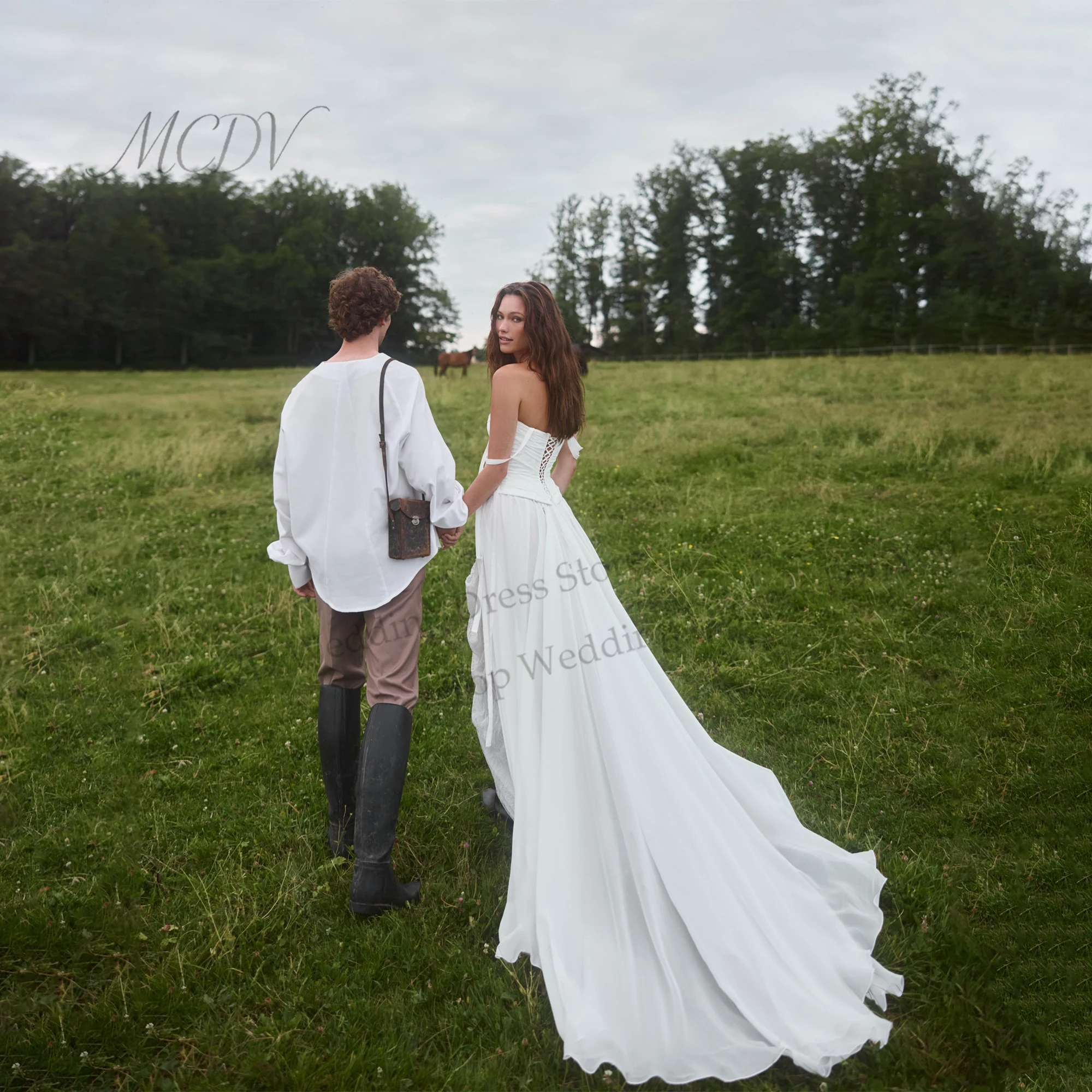 Chiffon A-Line Wedding Dresses Bride 2026 Strapless Side Split Reception Dresses Lace Up Back Civil vestido novia Customized