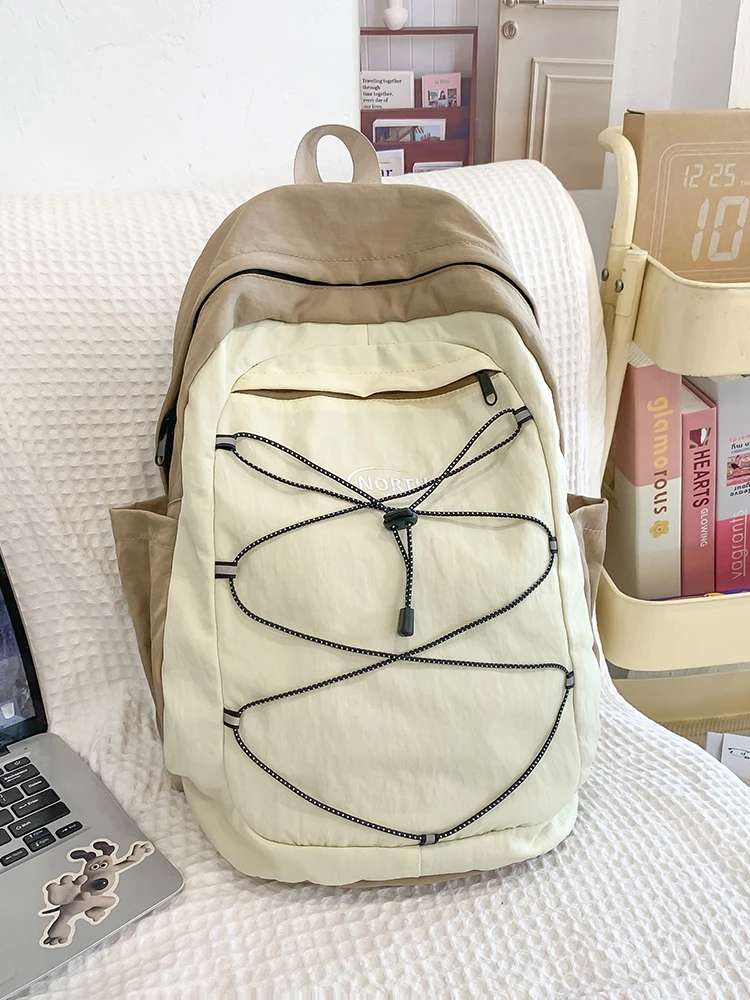 

New commuter and travel backpack, lightweight and versatile, suitable for middle and high school students as well as college stu