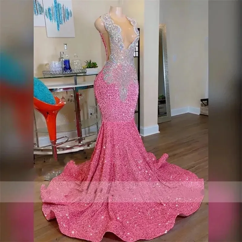 Pink Prom Dresses Black Girls Luxury Rhinestones Bead Diamond Sparkly Velvet Sequin Sheer Women Formal Evening Party Gala Gowns