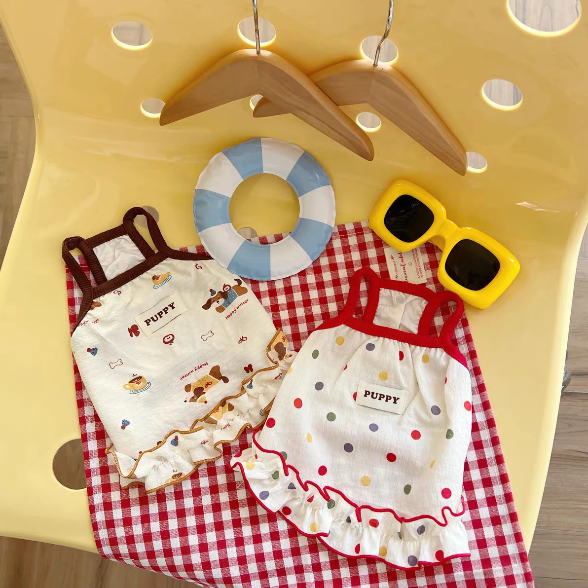 귀여운 폴카 도트 인쇄 애완 동물 옷 여름 레이스 강아지 슬링 만화 동물 작은 개 드레스 통기성 공주 스커트