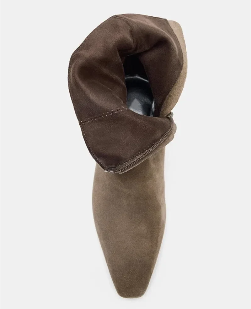 รองเท้าบูทสั้นผู้หญิงหนังกลับแบบใหม่สำหรับฤดูหนาว หัวแหลม ซิปด้านข้าง ดีไซน์เนอร์ รองเท้าบูทสั้นแบบเรียบหรู ส้นเตี้ย รองเท้าบูทข้อเท้า รองเท้าบูทผู้หญิง