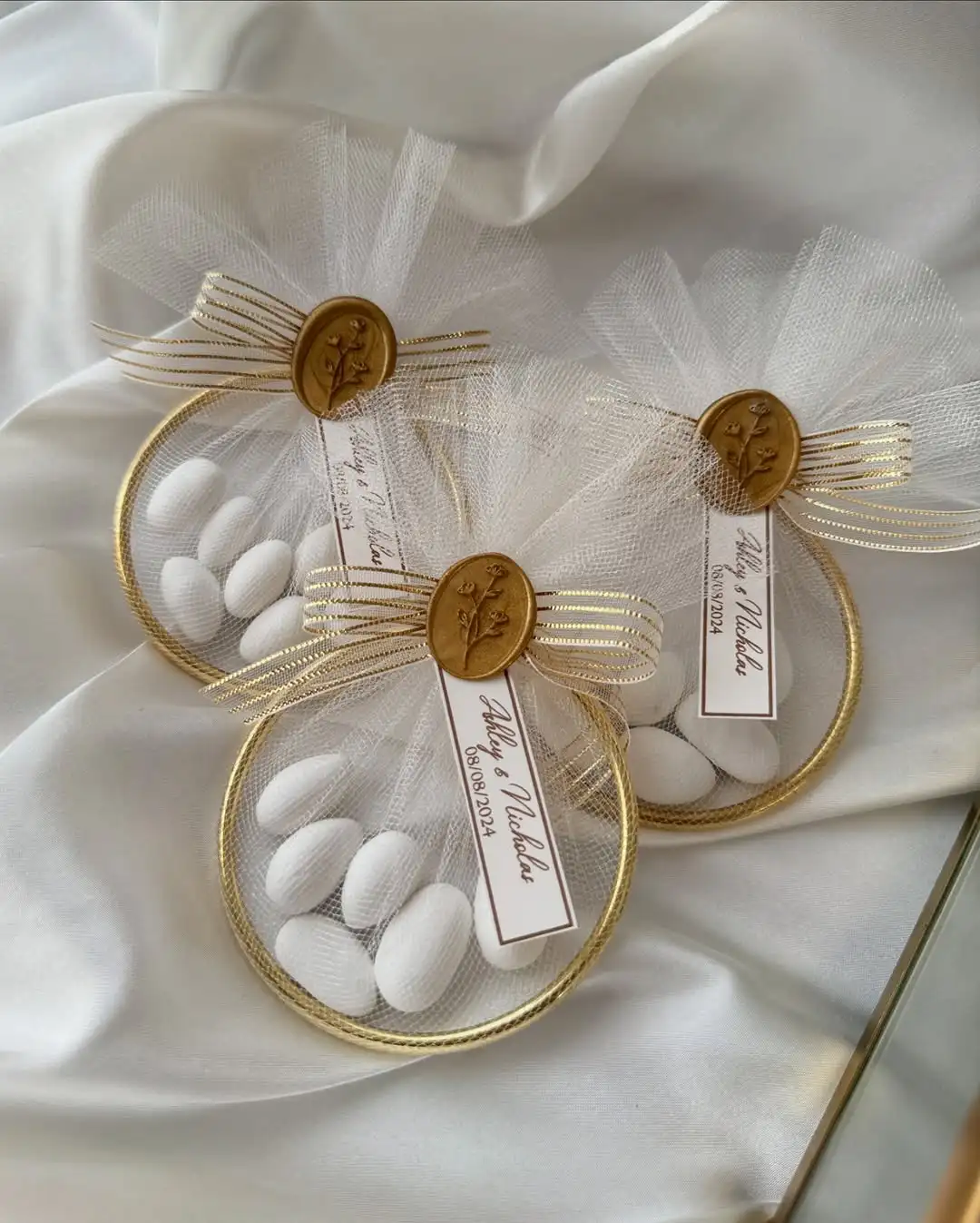 10 szt. 80mm/65mm/75mm Ręcznie Robione Personalizowane Prezenty Ślubne, Upominki, Złote Okrągłe Akcesoria Dekoracyjne na Baby Shower
