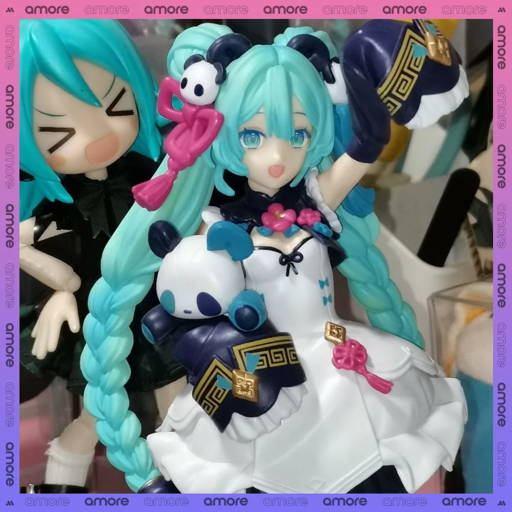 

18CM NEW Hatsune Miku Anime Figure With Panda PVC Action Figure Collection Model Toys for Kid Gift