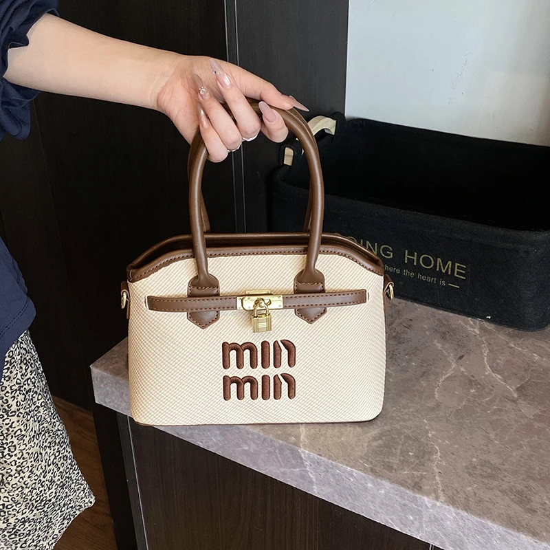 

French Crossbody Bag - Niche New Style Trendy High-End Exquisite Versatile European American Sweet Retro Casual Women's Bag