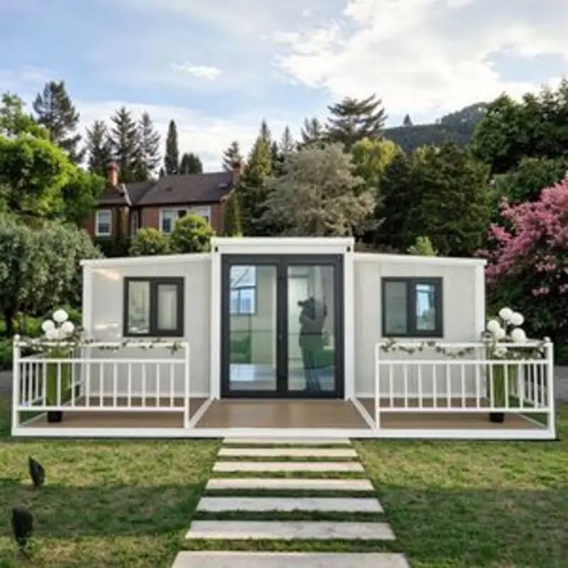 Expandable Container House Galvanized Steel 40ft Double Wing Quick Assembly Waterproof Modular Building for Camp Resort Living