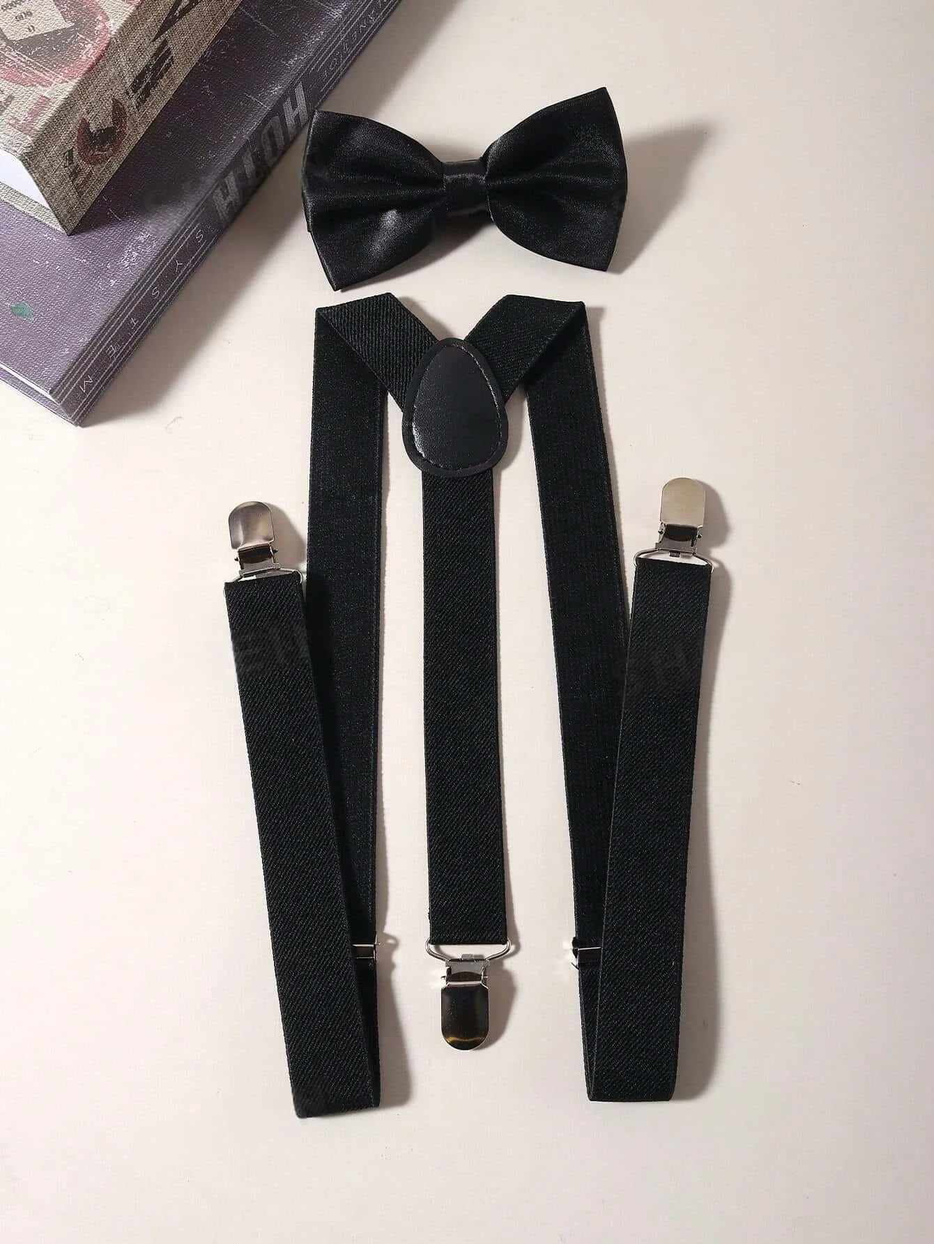 단색 탄성 가죽 서스펜더 남녀 공용 블랙 블루 레드 조절 가능한 스트랩 웨딩 슈트 스커트 액세서리