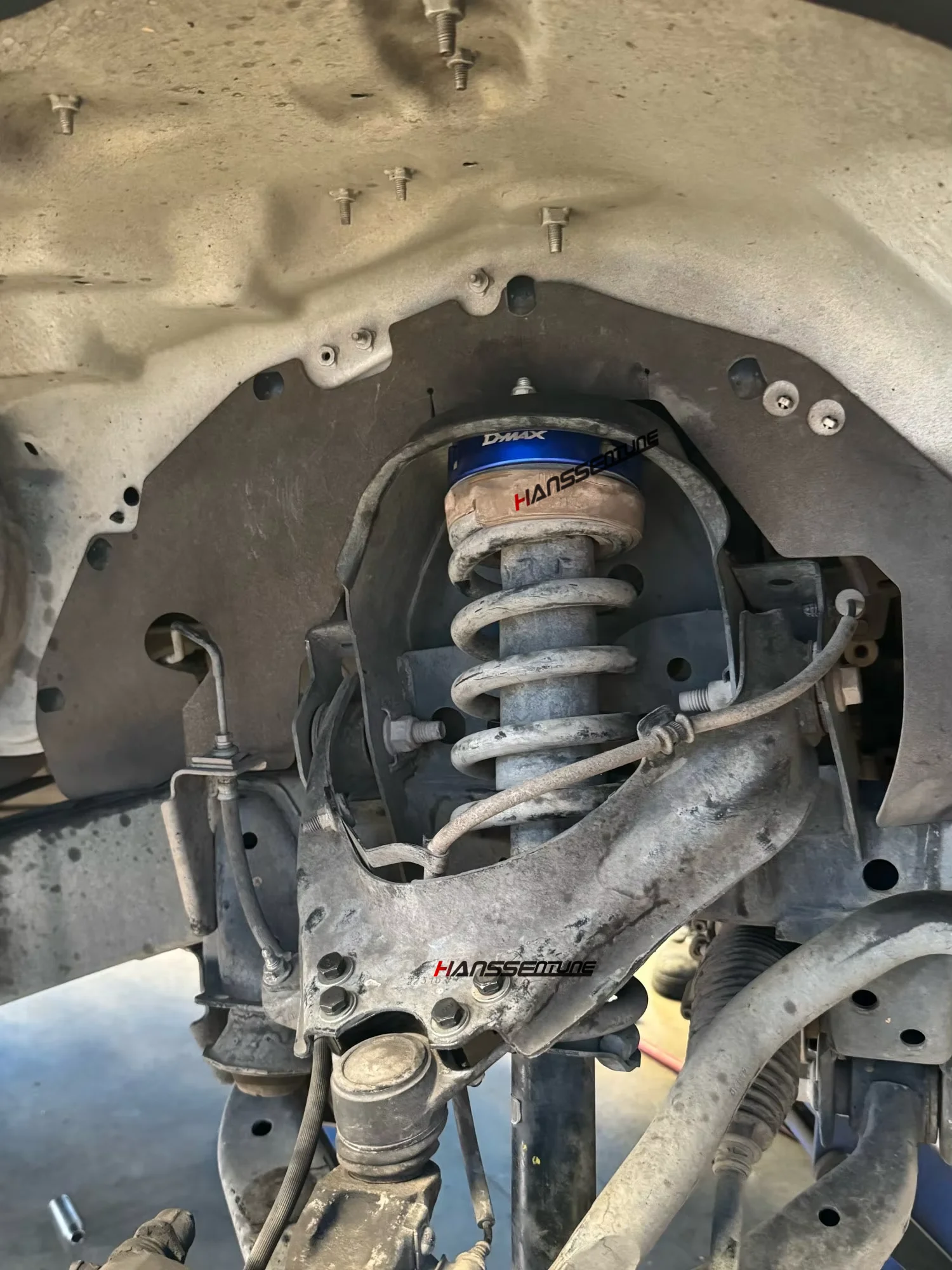 4x4 Pickup Suspension 32MM Front Coil Strut Spacer Lift Kit Ball Joint Spacers For D-max / Colorado 2012++