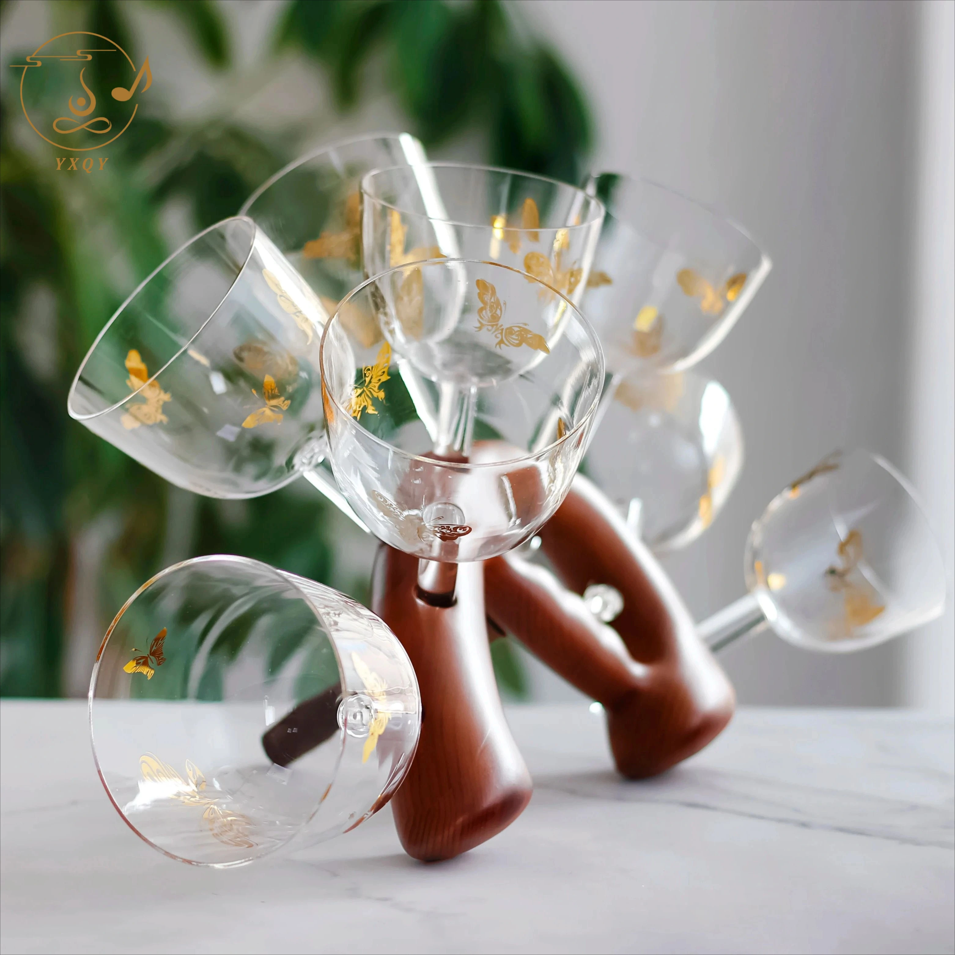 A Set Of Transparent gold-plated butterfly Crystal Singing Bowl Color Handmade 8 Tone YogaDecompression Percussion Instrument