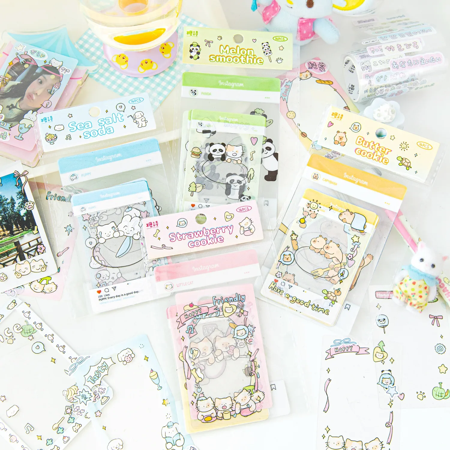 

16 Pcs/Pack Cute Cartoon PET Transparent Sticker Graffiti Pattern DIY Scrapbooking Kpop Idol Photo Deco Sticker Toploader Dec