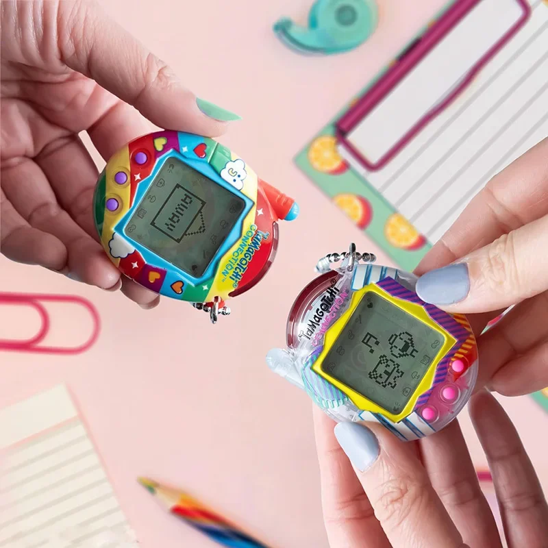 Oryginalne połączenie Bandai Tamagotchi Wirtualna rzeczywistość Pet Elektroniczna maszyna dla dzieci dla zwierząt Us Edition Ręczna konsola do gier